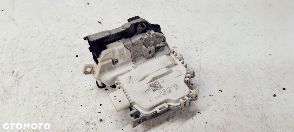 ZAMEK DRZWI LEWY TYŁ AUDI A1 8X0839016C 6 PIN - 4