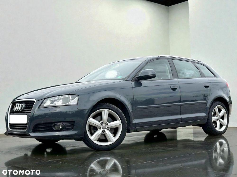 Audi A3 Sportback - 8