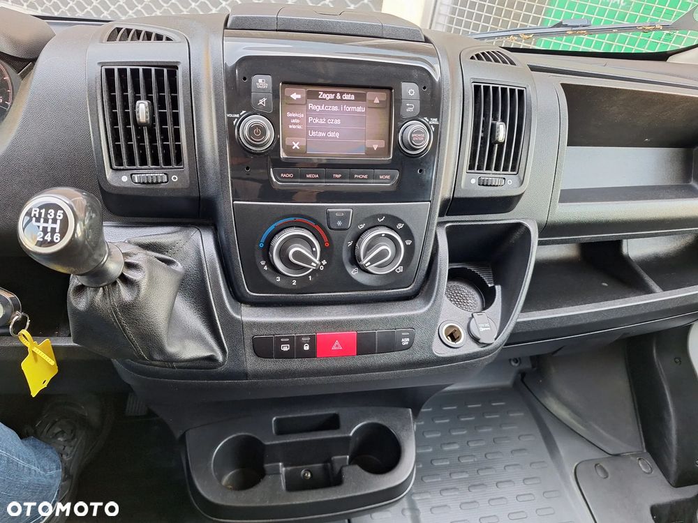 Peugeot BOXER - 25