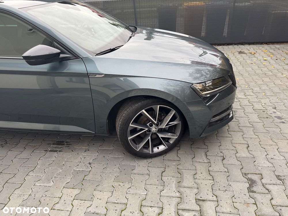 Skoda Superb 1.4 TSI Plug-In Hybrid Sportline DSG - 3