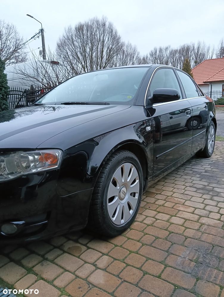 Audi A4 Limousine 2 - 4