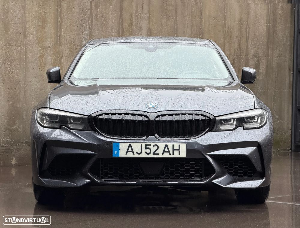 BMW 330 e Pack Desportivo M Auto - 3