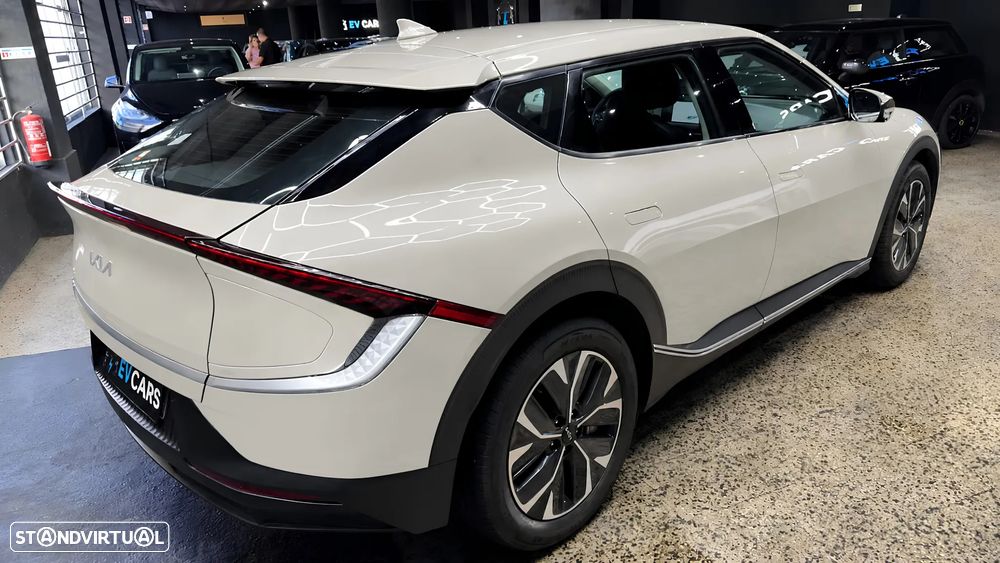 Kia EV6 77,4-kWh - 8