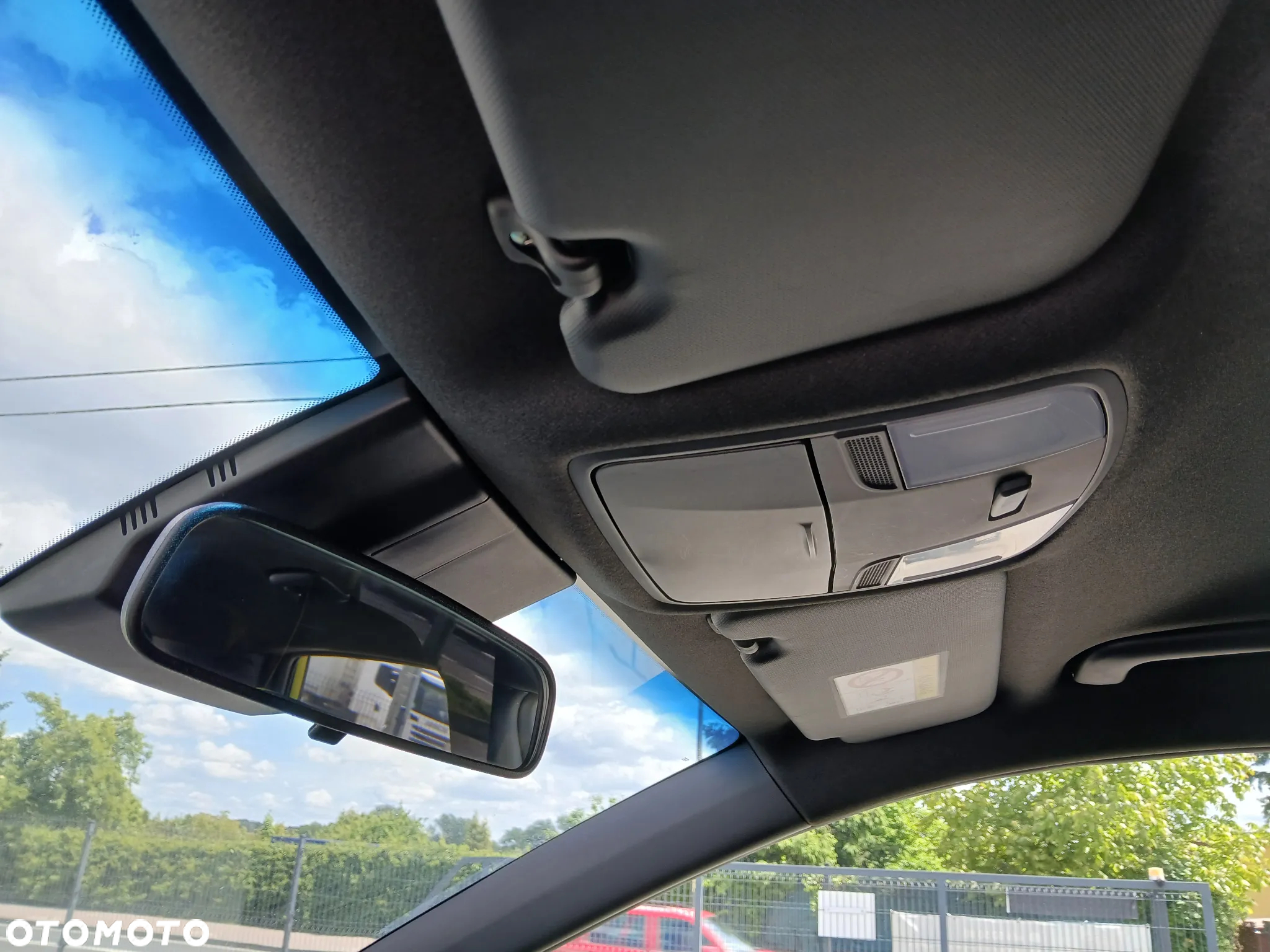 Hyundai Kona 1.6 T-GDI DCT 4WD Iron Man Edition - 38