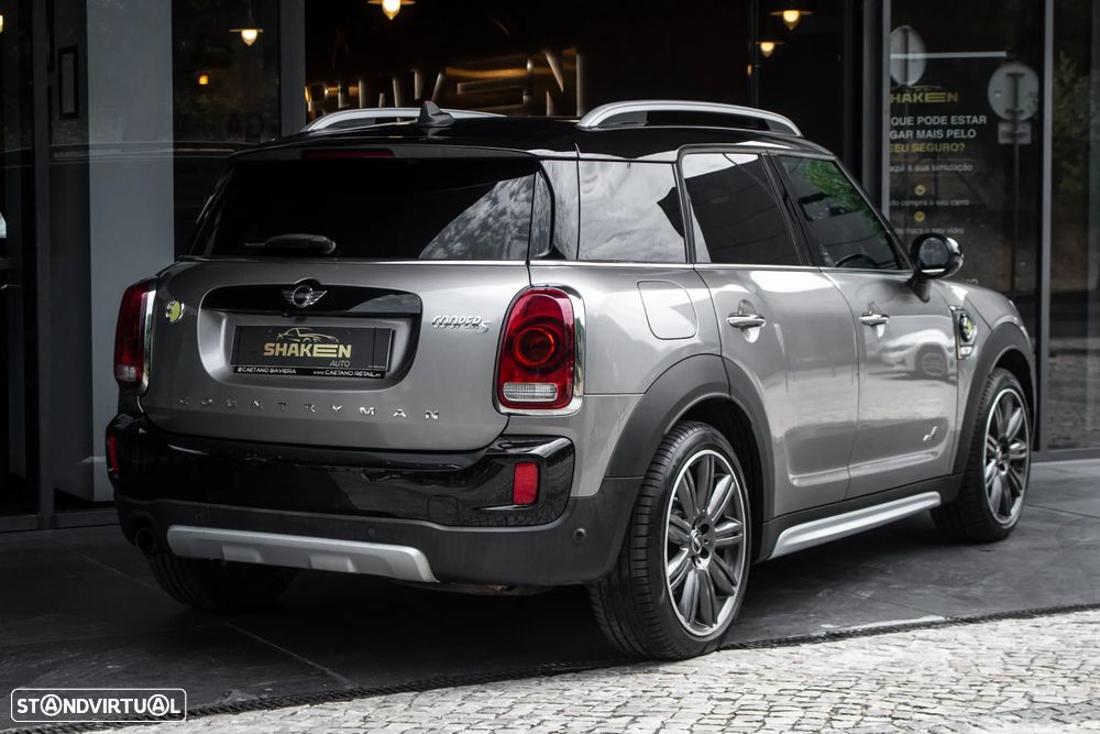 MINI Countryman Cooper SE ALL4 Auto - 4