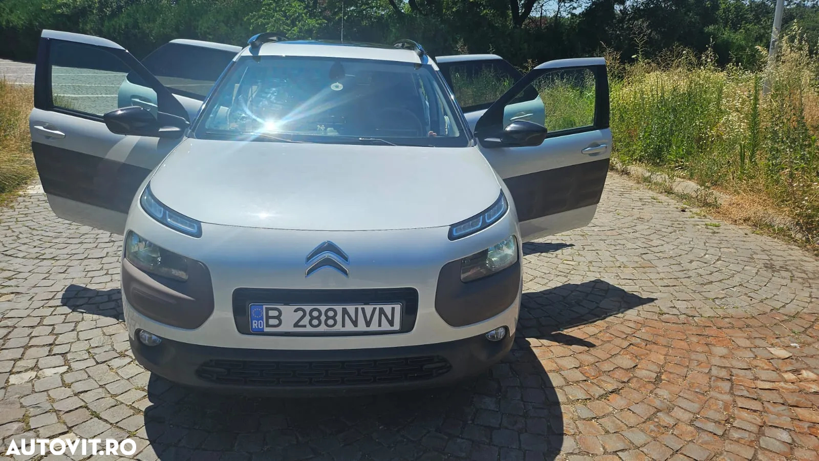 Citroën C4 Cactus PureTech 82 Shine Edition - 4