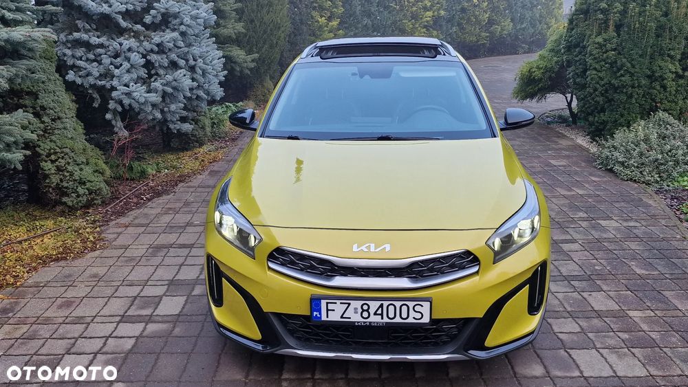 Kia XCeed 1.6 GDI PHEV Business Line DCT - 2