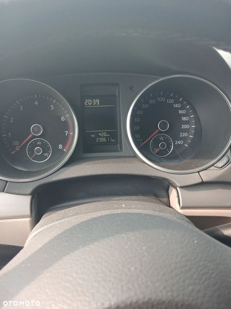 Volkswagen Golf - 7