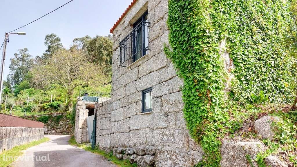 Moradia Ind. V4 p/ concluir c/ piscina - Pinheiro - Grande imagem: 5/33