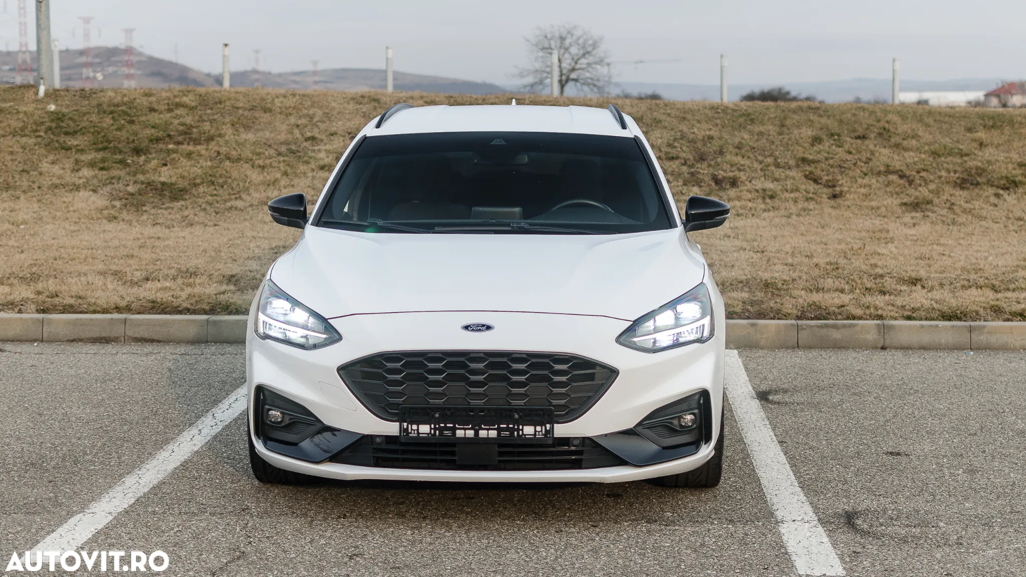 Ford Focus Turnier 1.5 EcoBlue Start-Stopp-System ST-LINE - 4