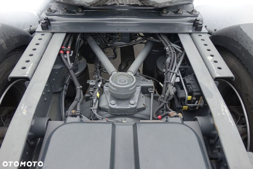 DAF XF 480 FT SPACE CAB / STANDARD /  EURO 6 / AUTOMAT / KLIMATYZACJA POSTOJOWA / 2 ZBIORNIKI - 16