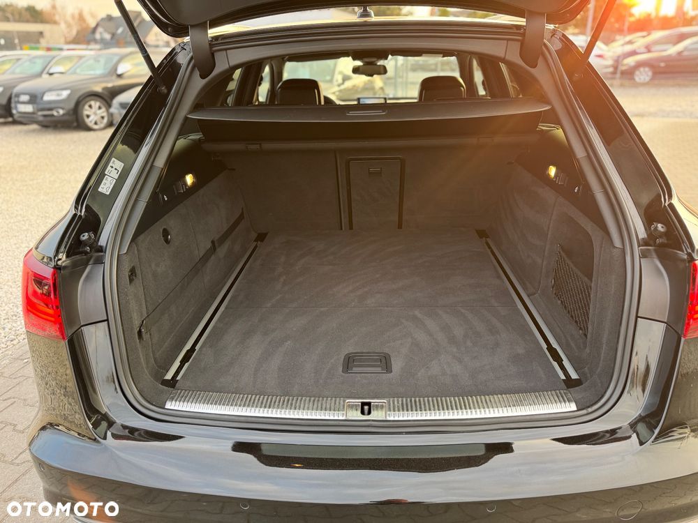 Audi A6 Avant 3.0 TDI quattro S tronic - 30