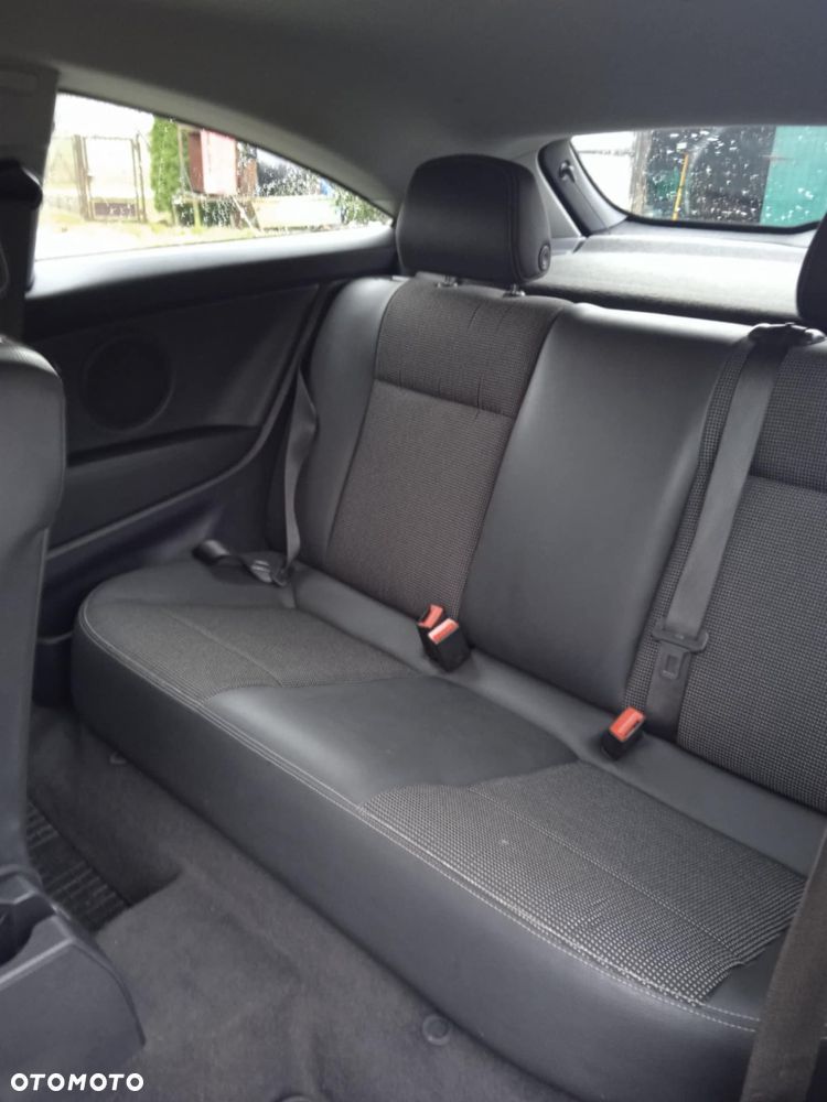 Opel Astra 1.7 CDTI DPF Sport - 9