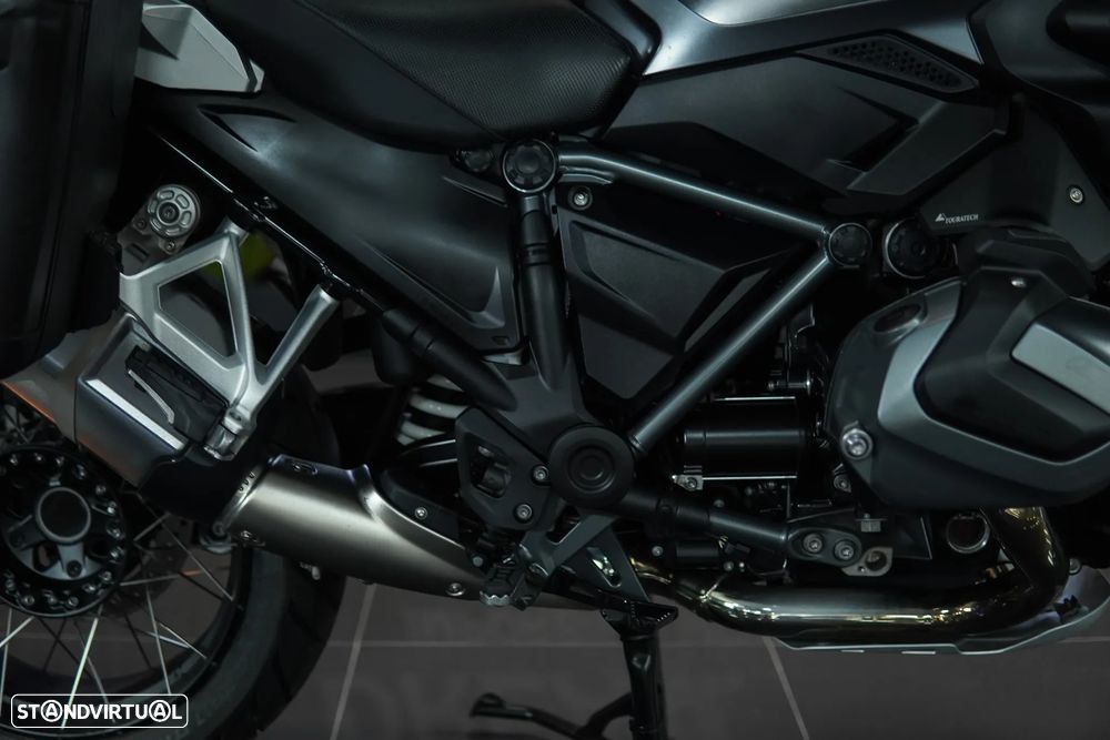 BMW R 1250 GS TRIPLE BLACK - 37
