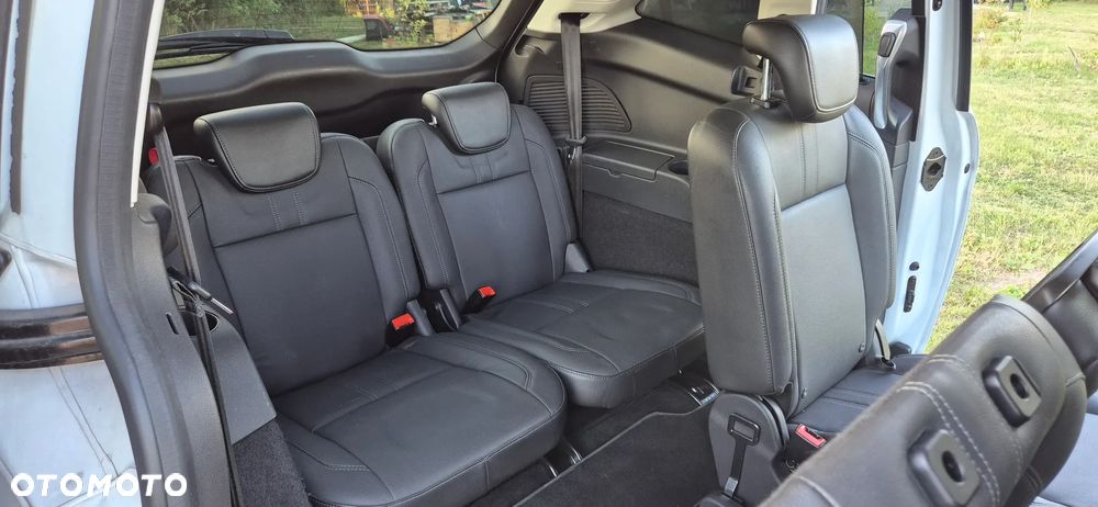 Ford Grand C-MAX 1.5 EcoBoost Start-Stopp-System Titanium - 14