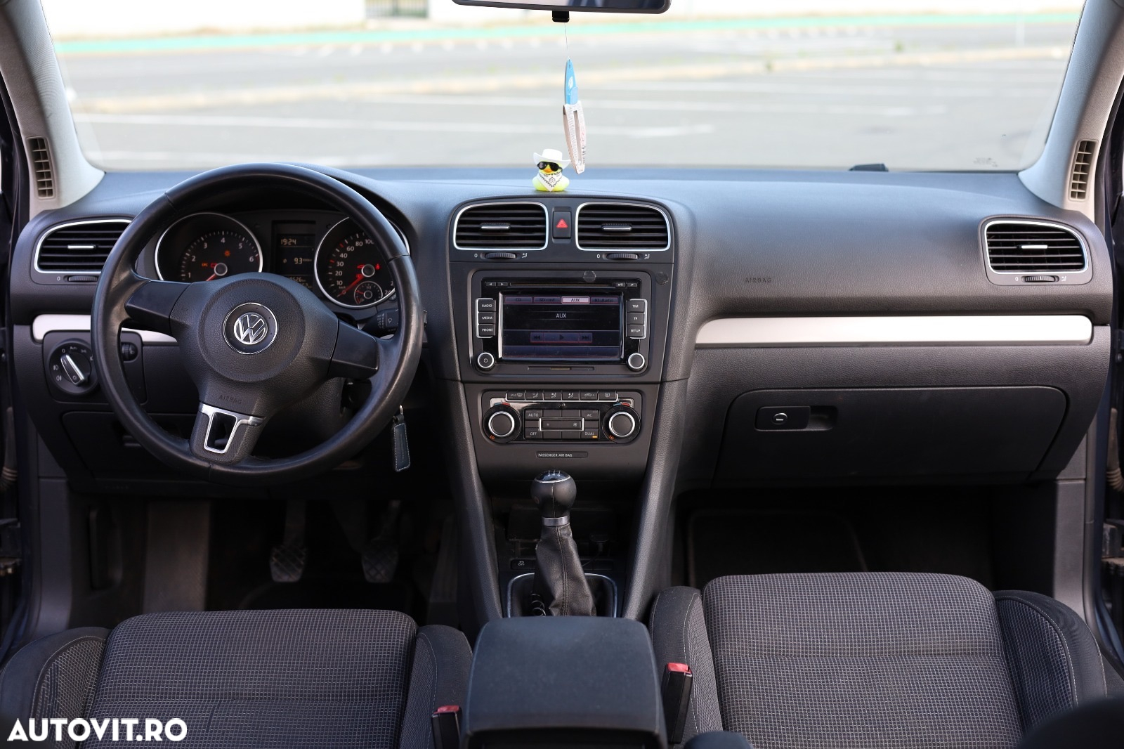 Volkswagen Golf - 8