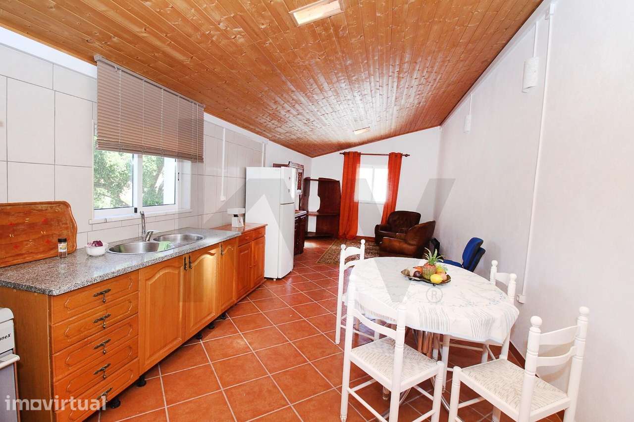 Casa de Campo Renovada com Terreno, Palheiro em Pedra e Charme Serrano - Grande imagem: 4/19