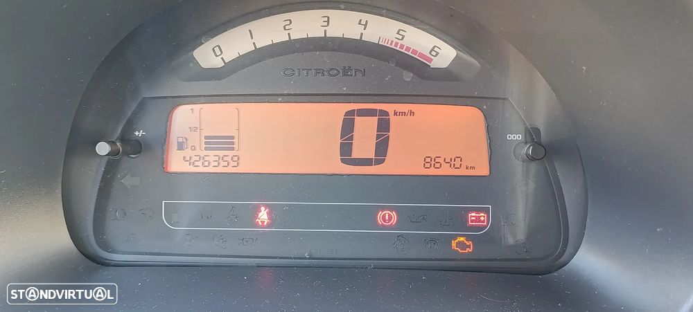 Citroën C2 1.4 HDi VTR - 10