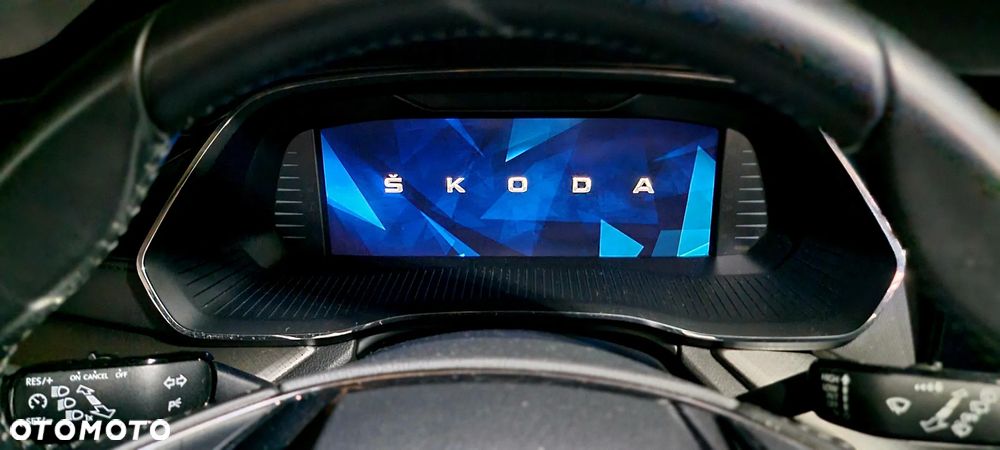 Skoda Octavia 2.0 TDI Clever - 33