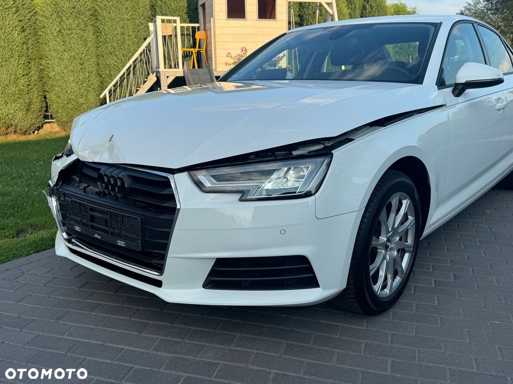 Audi A4 Limousine 2.0 TFSI ultra S tronic - 16