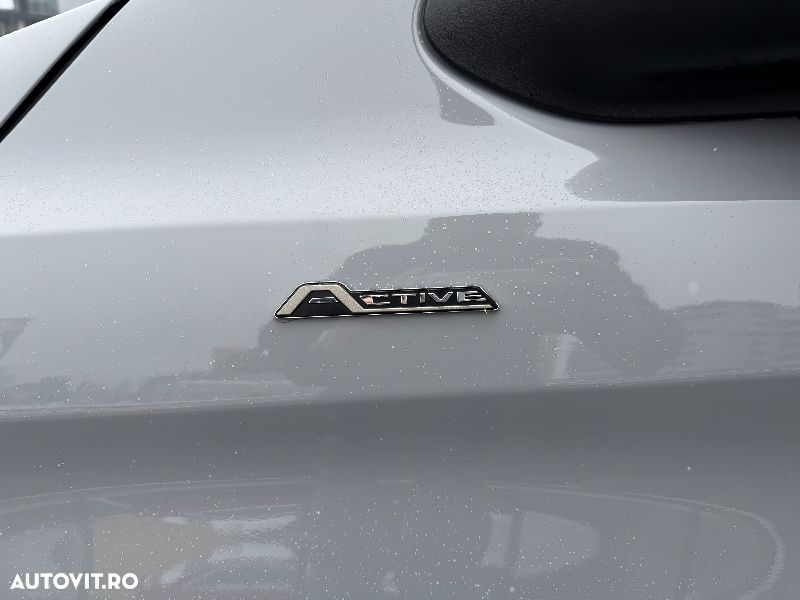 Ford Tourneo Custom - 16