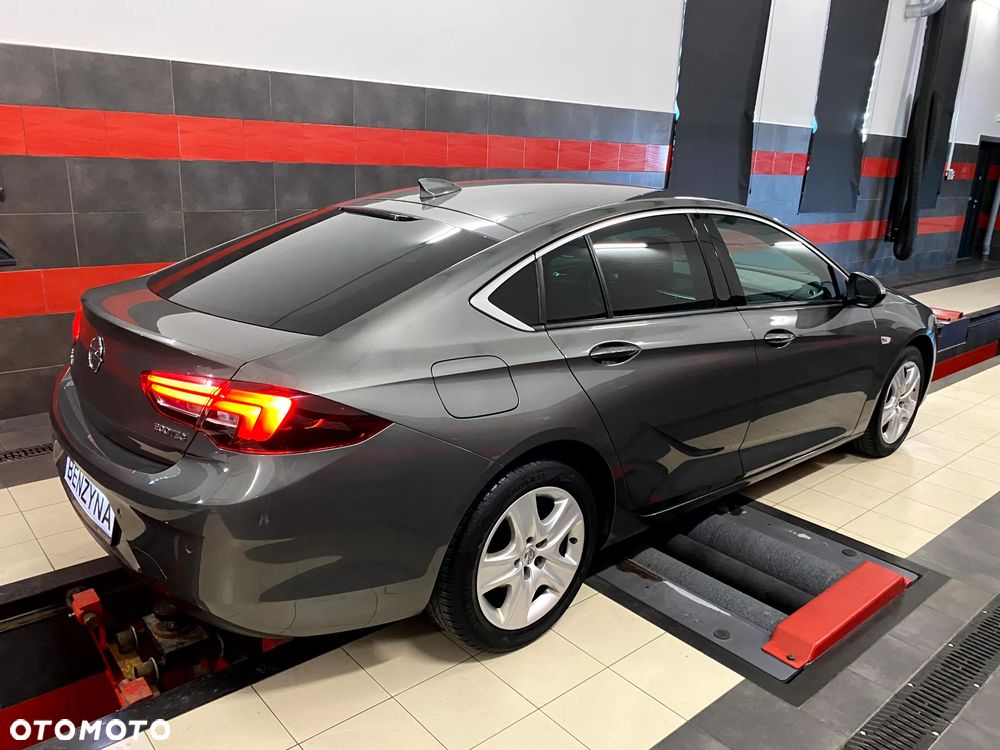 Opel Insignia 1.5 T GPF Ultimate S&S - 9