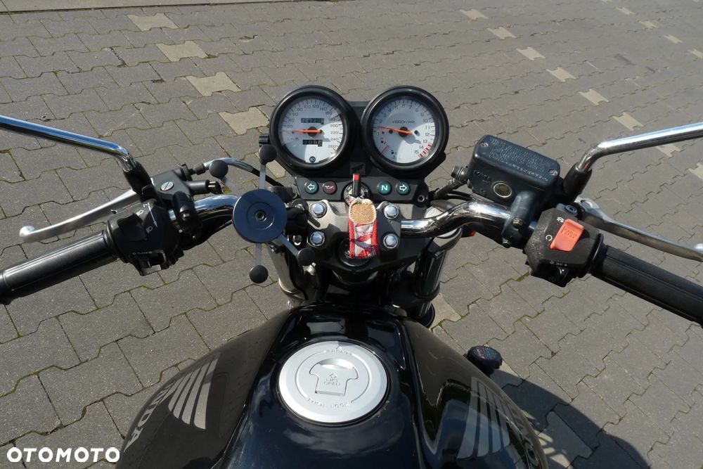 Honda Hornet - 6