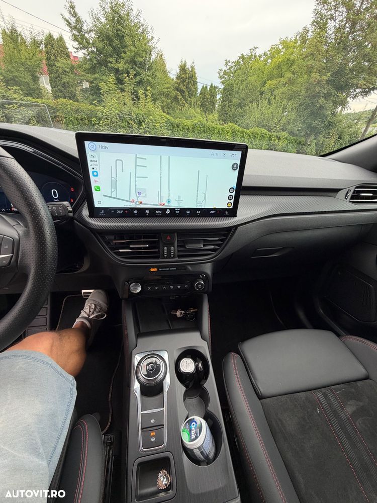 Ford Kuga 1.5 EcoBoost A8 FWD ST-Line X - 9