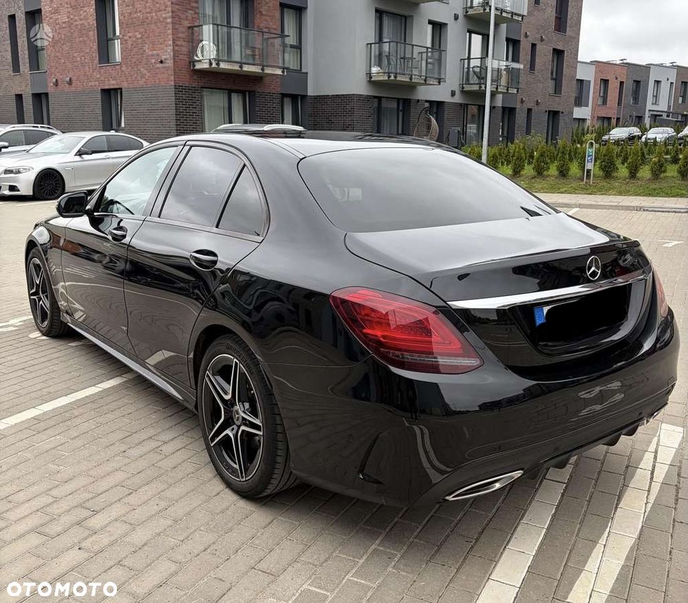 Mercedes-Benz Klasa C 300 mHEV 4-Matic Avantgarde - 4