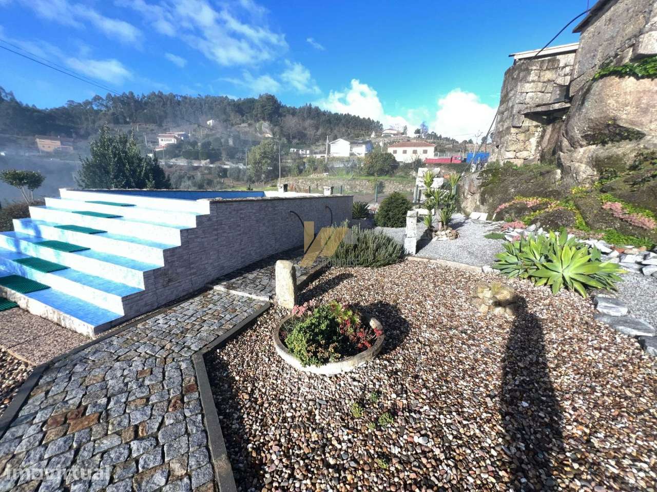 Quinta T3 com piscina - Grande imagem: 3/23