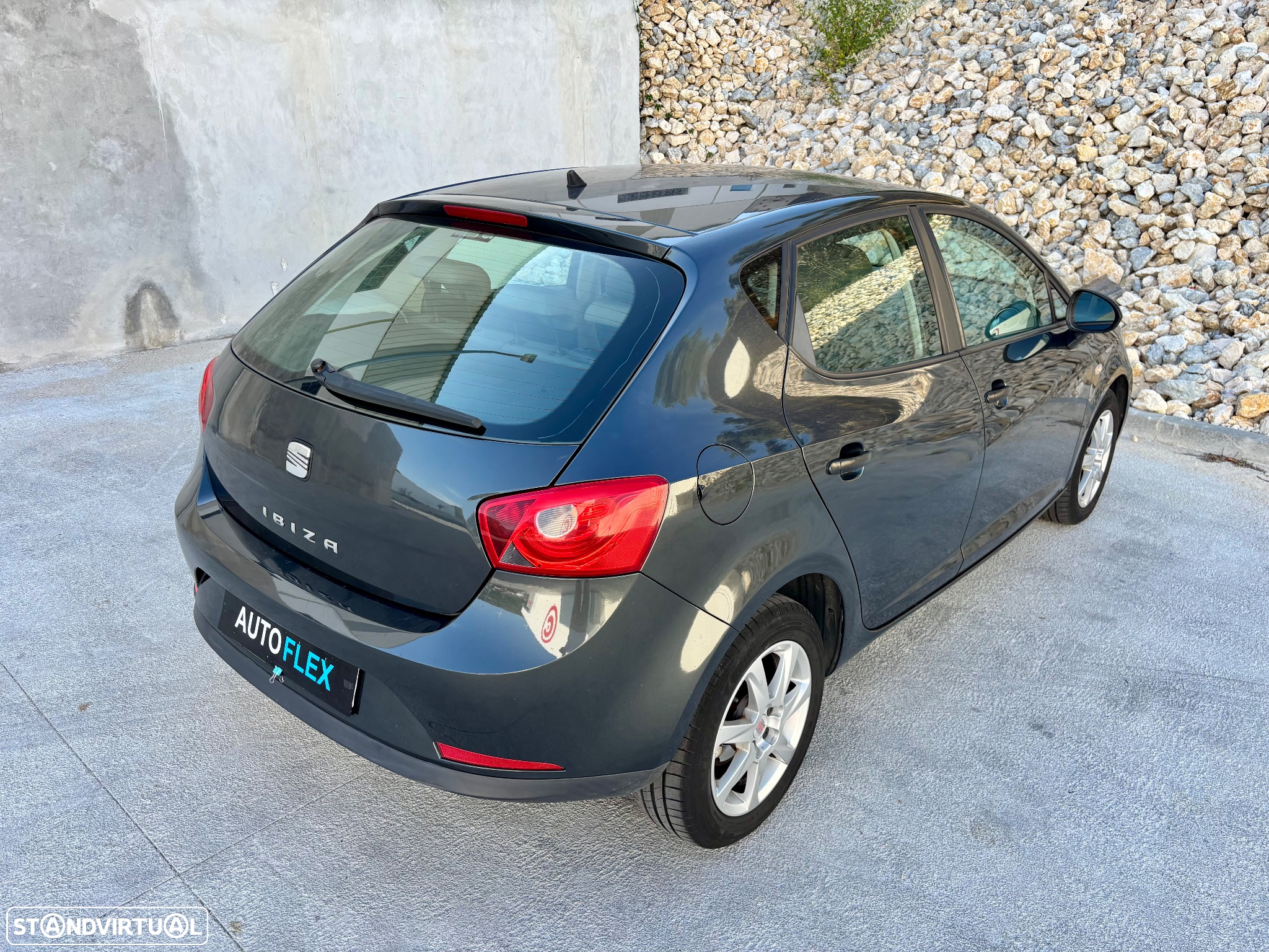 SEAT Ibiza 1.2 12V Reference - 23