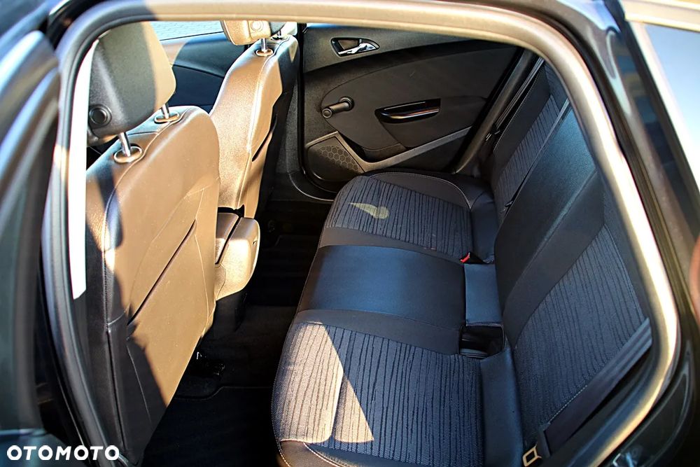 Opel Astra 1.4 Turbo Active - 20