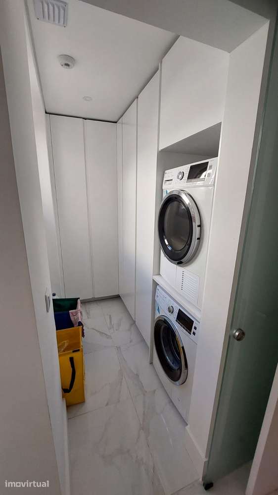 Individual Bedroom on Rua da Bombarda - Grande imagem: 5/9
