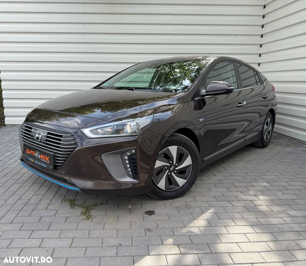 Hyundai IONIQ 1.6 GDI Style - 1