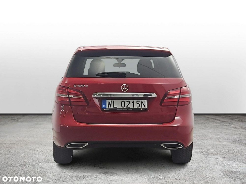 Mercedes-Benz Klasa B 180 (CDI) d 7G-DCT Urban - 4