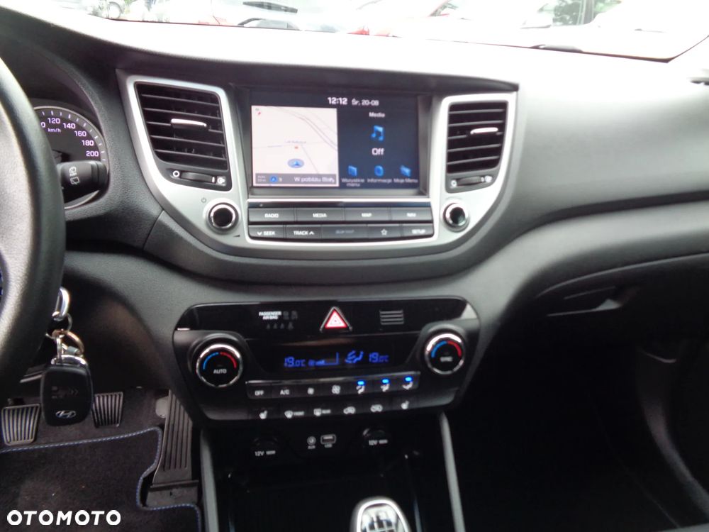 Hyundai Tucson 1.6 GDI BlueDrive Style 2WD - 12