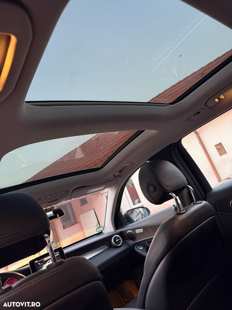 Mercedes-Benz GLC 250 d 4Matic 9G-TRONIC Exclusive - 30