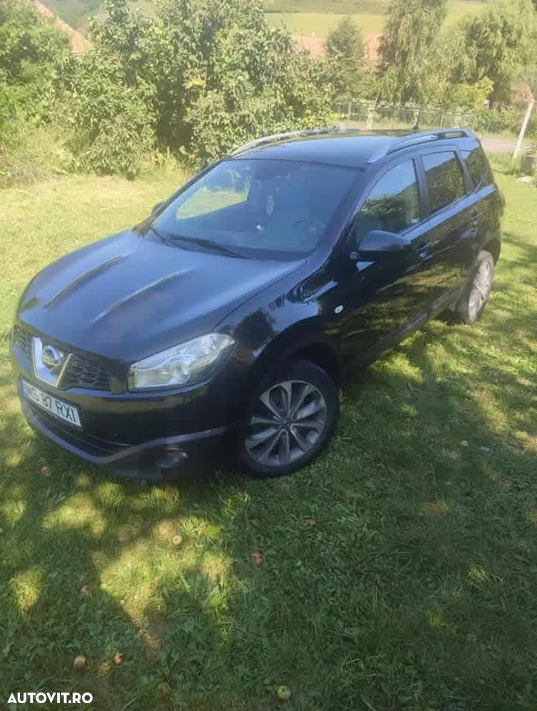 Nissan Qashqai+2 - 6