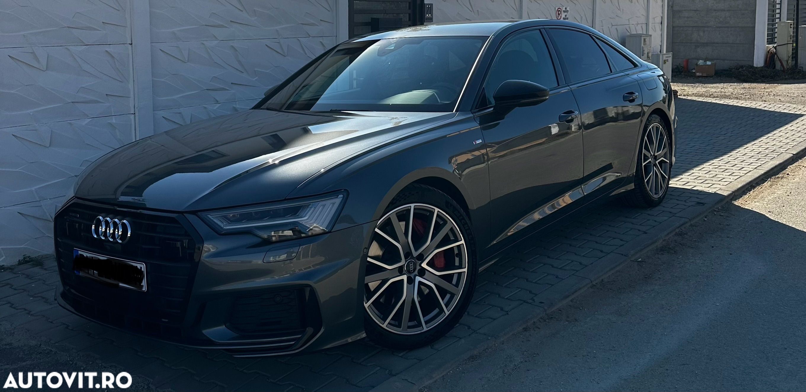 Audi A6 - 1