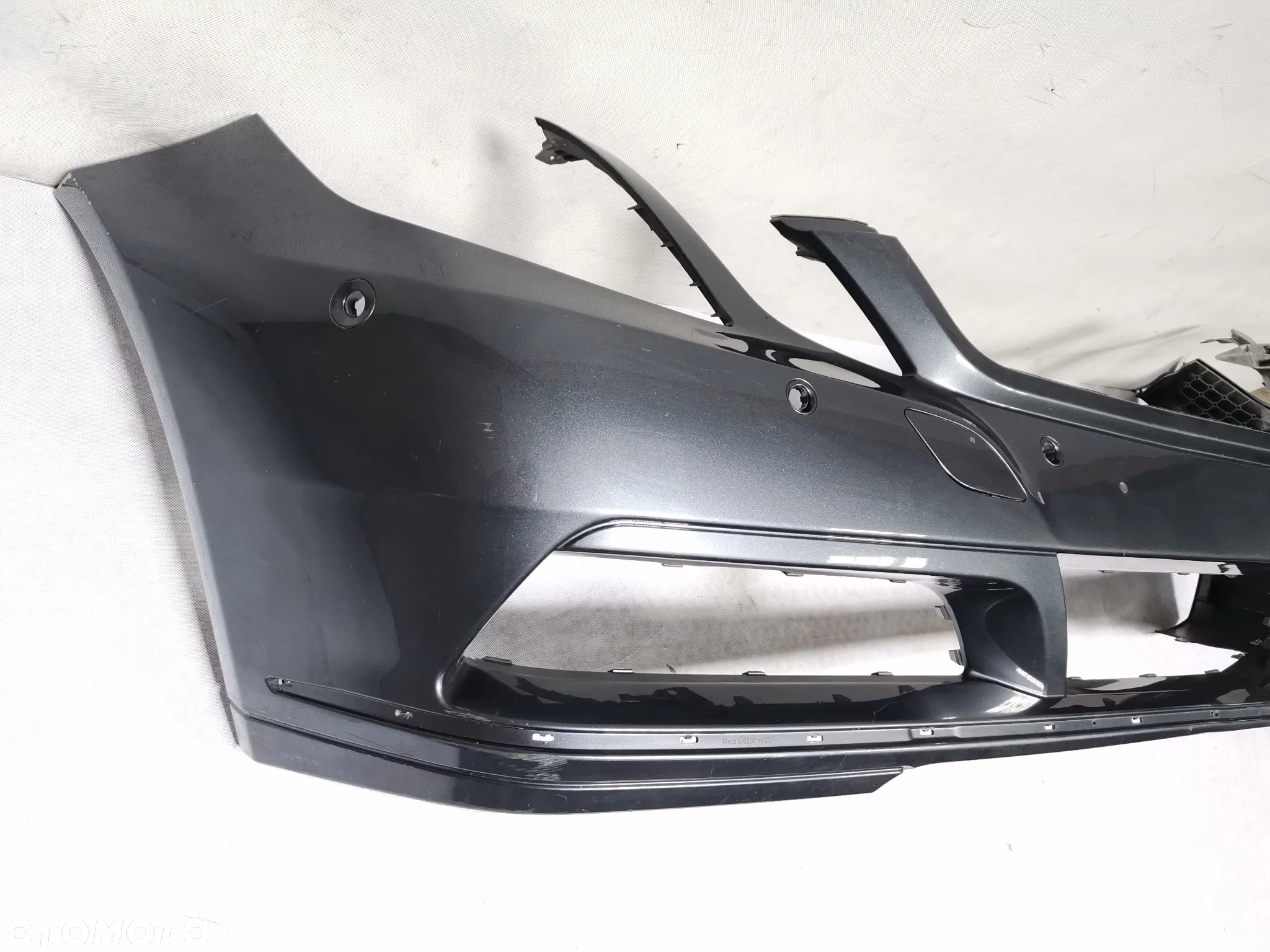 Zderzak przedni Mercedes-Benz E-Klasa C207 W207 Coupe Cabrio 09-13 - 7