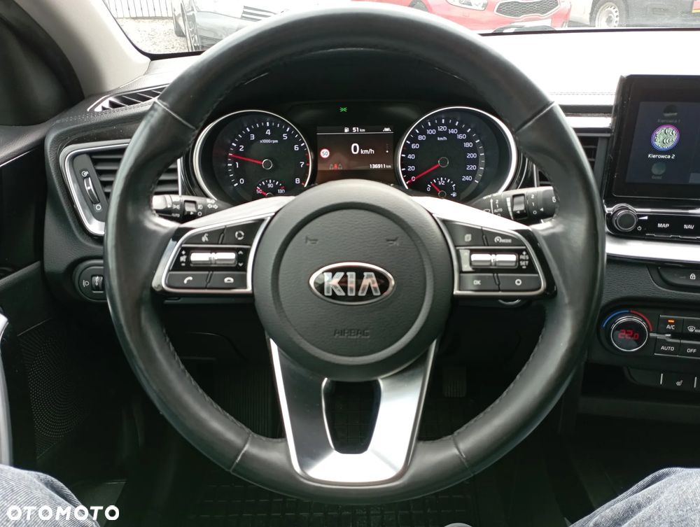 Kia XCeed 1.6 T-GDI L Business Line - 12