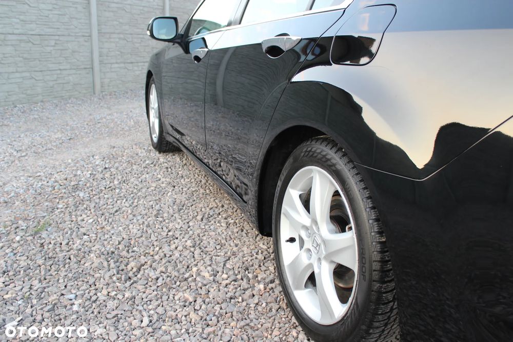 Honda Accord 2.0 Elegance Nav - 10