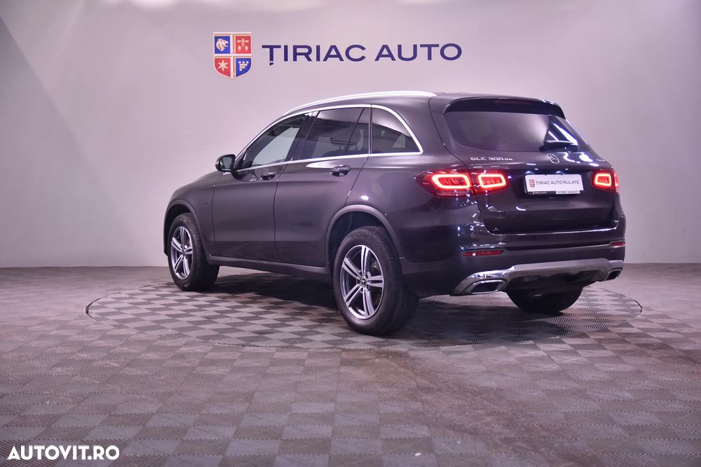 Mercedes-Benz GLC - 4