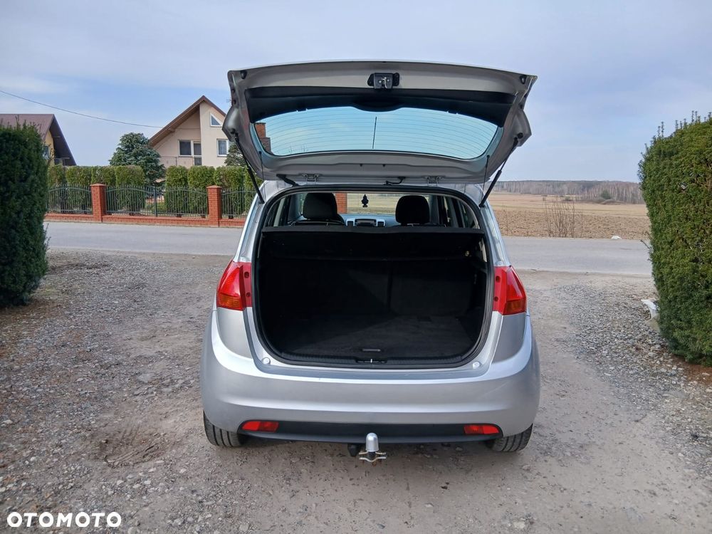 Kia Venga 1.4 CVVT Vision - 39