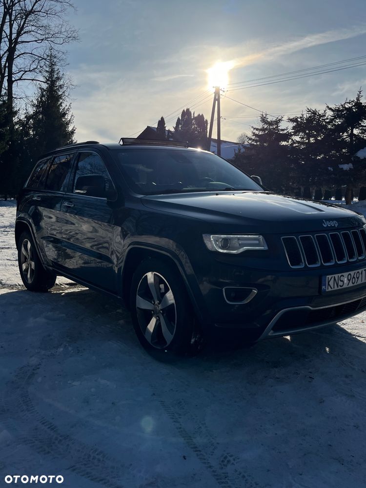 Jeep Grand Cherokee - 1