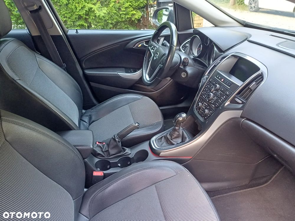 Opel Astra 1.6 CDTI Cosmo - 34