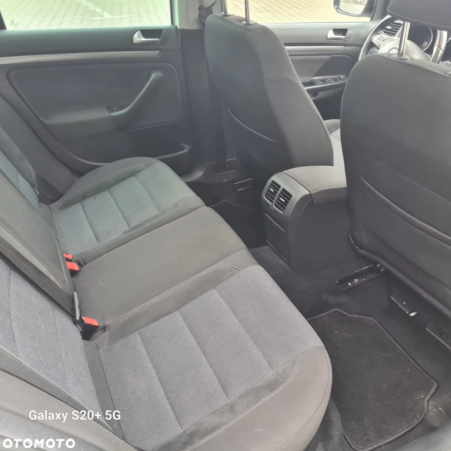 Volkswagen Golf 1.6 TDI DPF BlueMotion Technology MATCH - 34