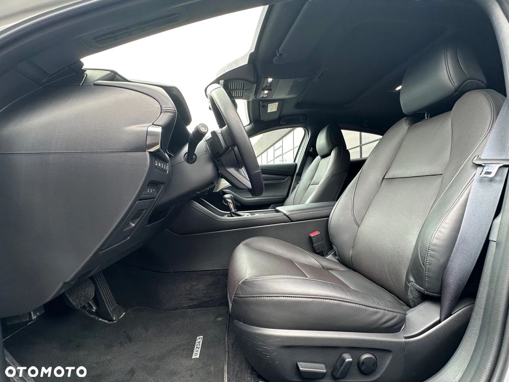 Mazda 3 2.0 mHEV Takumi - 8