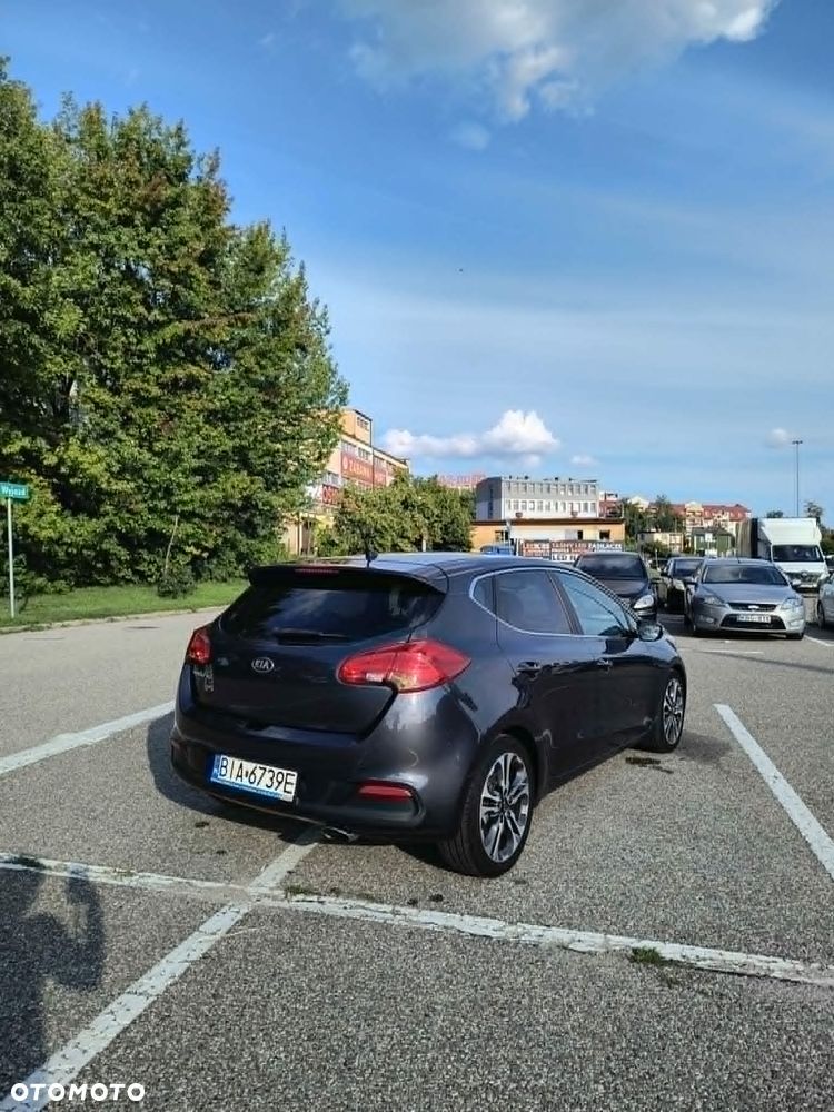 Kia Ceed 1.6 GDI L DCT - 8
