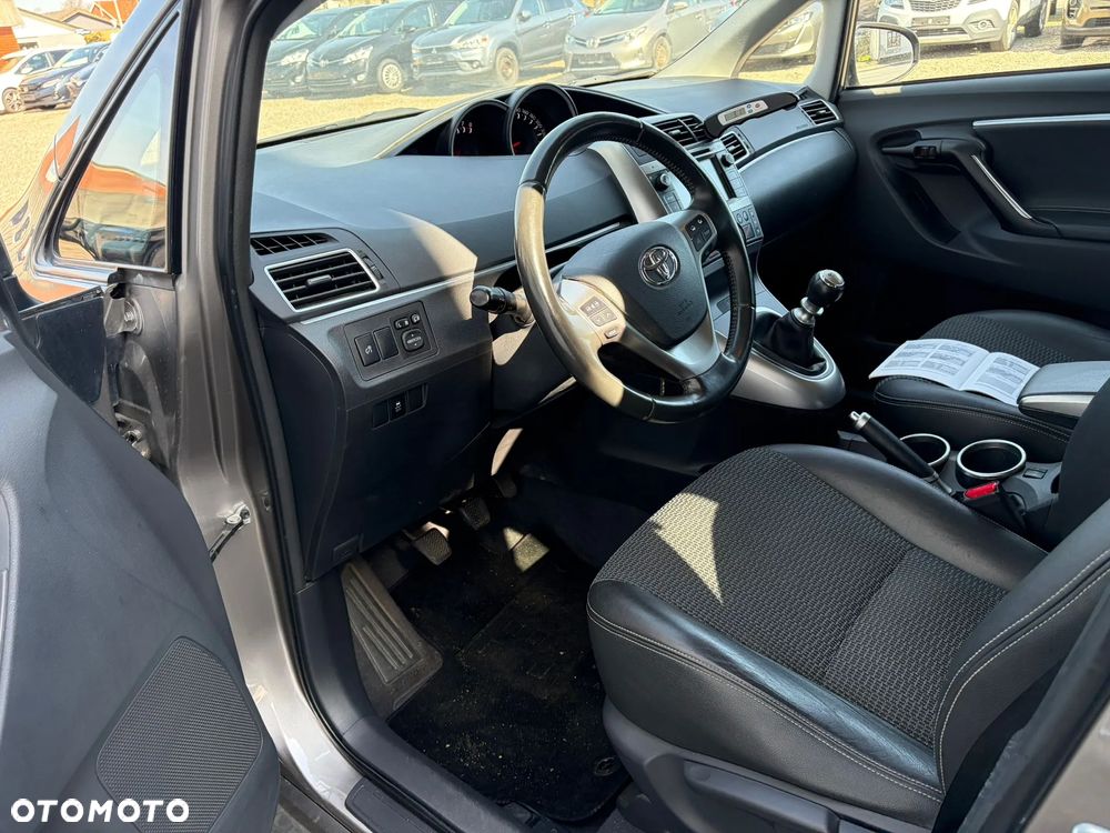 Toyota Verso 1.8 7-Sitzer Executive - 6